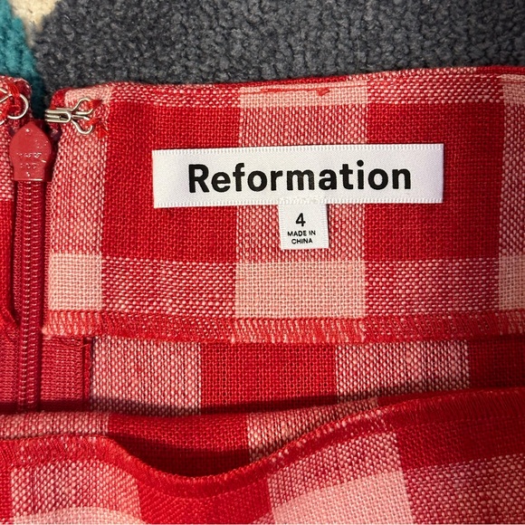 Reformation gingham skirt - Picture 2 of 4